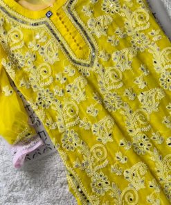 Alternative view of heavy mirror work Kurti