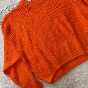 CUTIO SWEATER