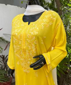 MAHIRA STRAIGHT FIT KURTA