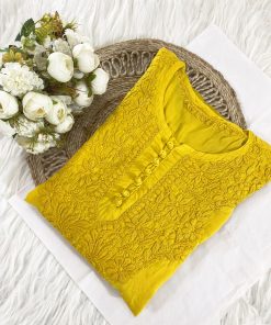 Alternative view of Anamika heavy modal Kurti