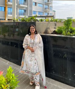 FARHEEDAN PHOOL HEAVY SUIT