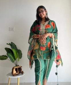 Rubi Chinnon Kafta Set